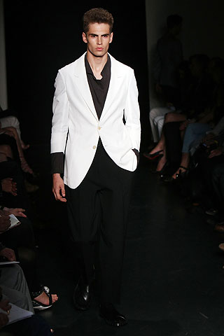 Yves Saint Laurent / - 2010